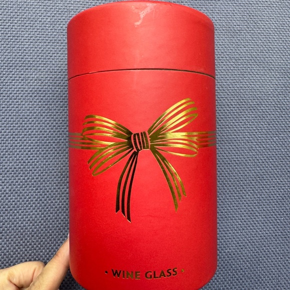 Pair Santa Barbara design studio Gold Bow glasses. Brand new. Never used - Picture 2 of 4